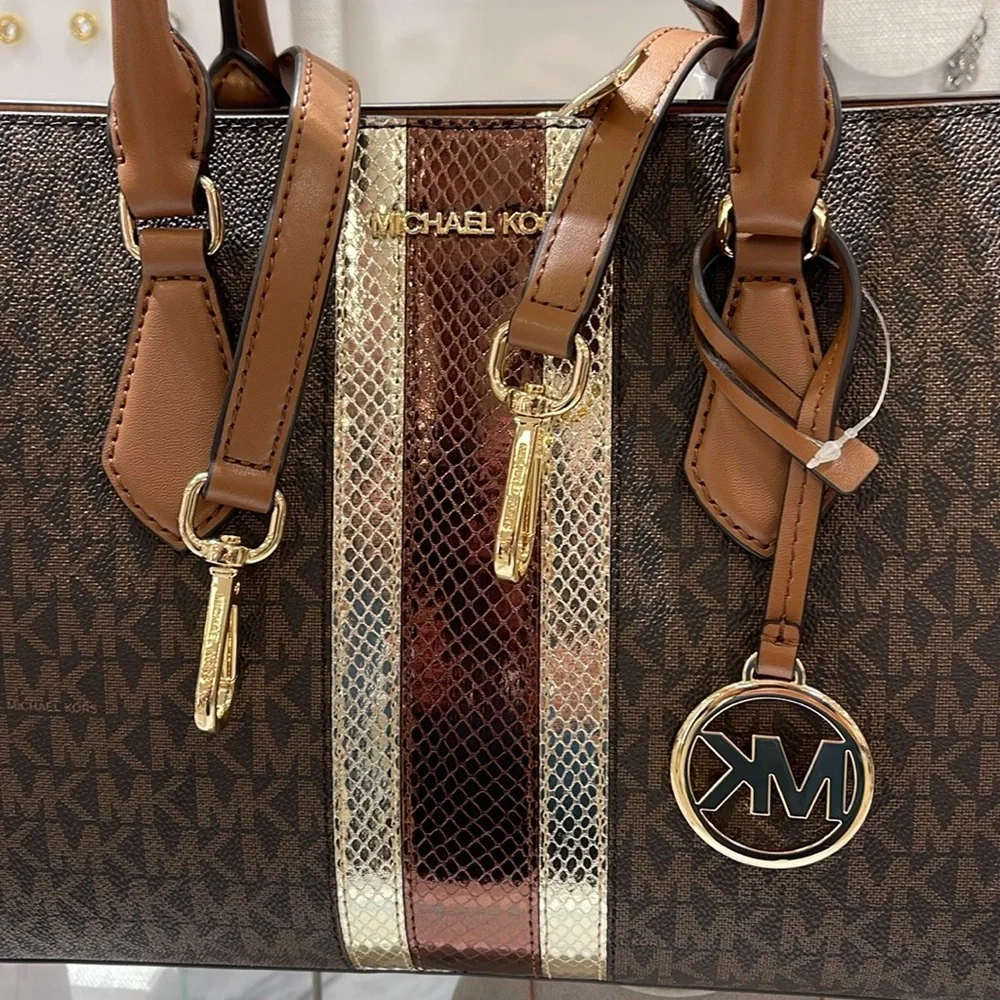 Michael Kors Sheila Medium Signature Logo and Metallic Satchel Crossbody ZC NWT - Picture 10 of 16